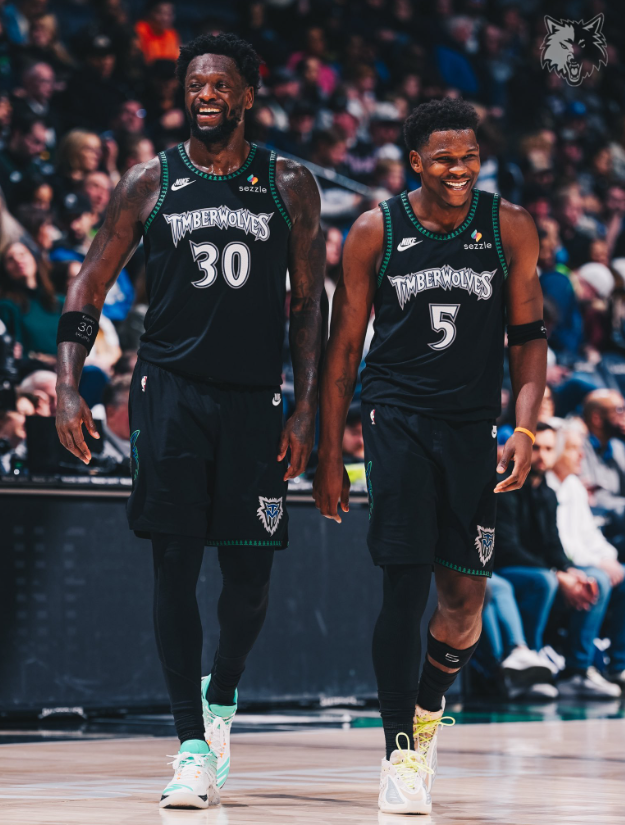 爱德华兹41+6+2+5，兰德尔两双触底反弹，森林狼逆转灰熊夺4连胜